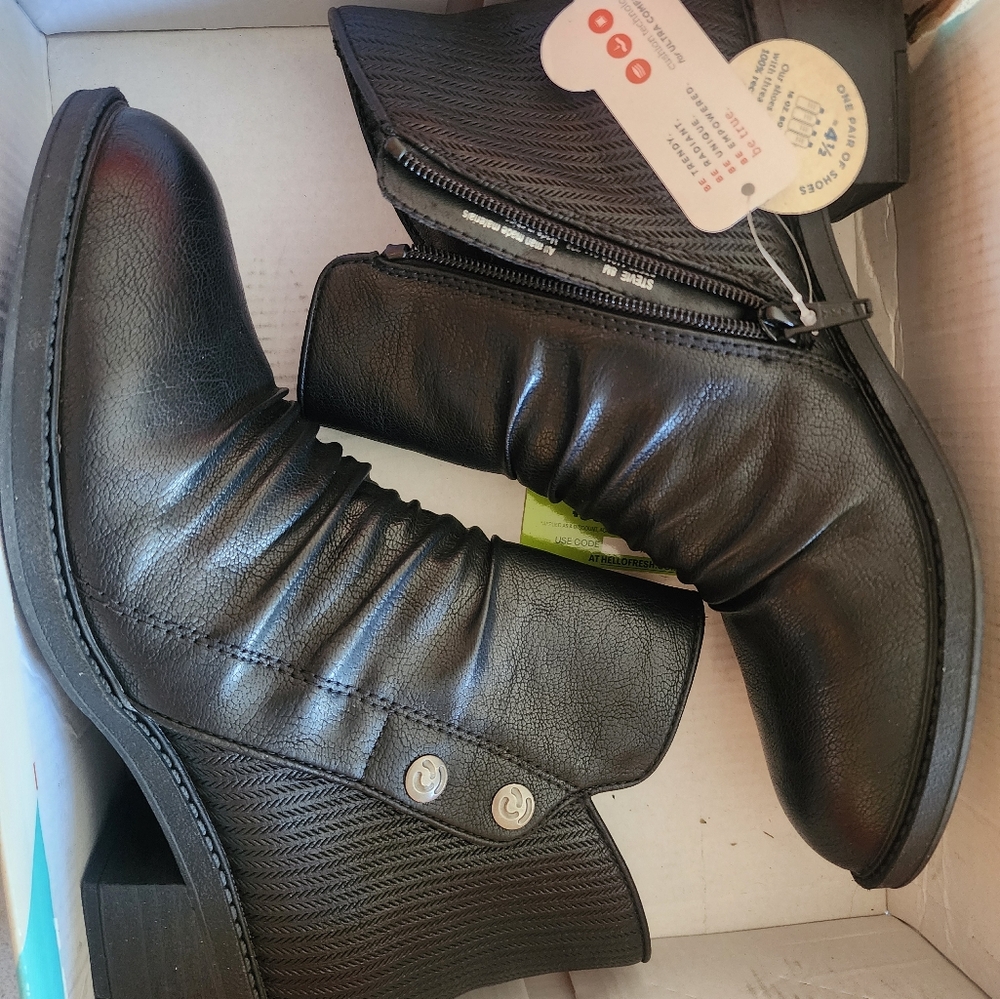 Beartrap boots 8M